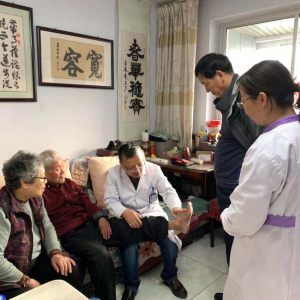 ����ҽ�ơ��ͽ���������ů�� ����������ί�ϸɲ���Ѳ�����ŷ����ϸɲ�