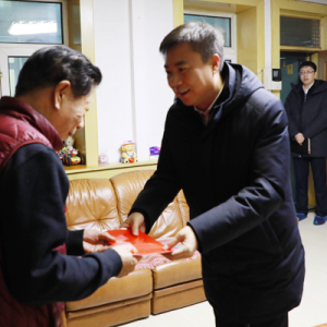 ��������ľ˹��ί�����߷�ο���м������ݸɲ�