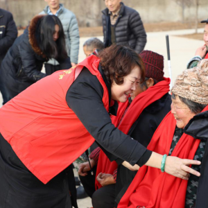 �����������ϸɲ�־Ը�߿�չ�߷�ο����ף���