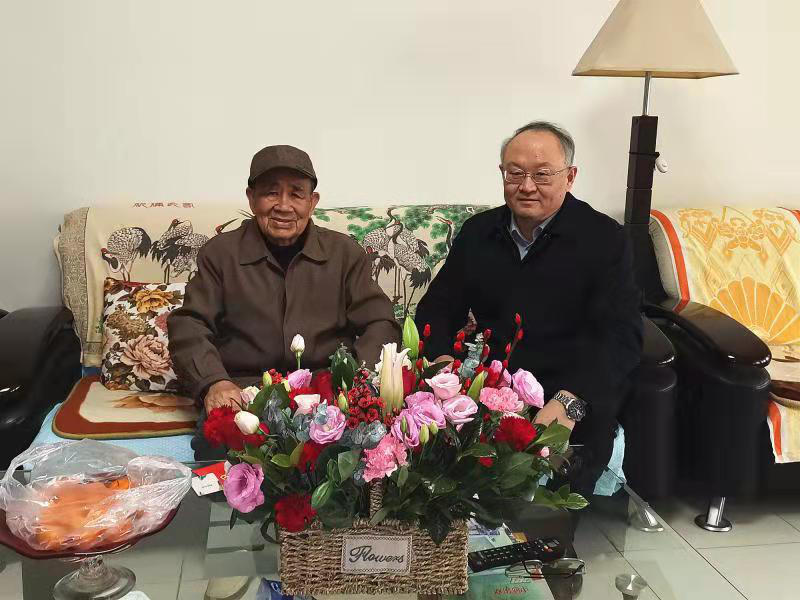 春节送温暖 慰问暖人心 ——山东省财政厅领导走访慰问离退休老同志