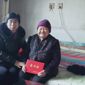 ����������ί�ϸɲ��ִ����ڼ俪չϵ���߷�ο�ʻ