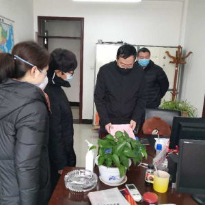 ����������ί�ϸɲ��ֵ�Ա�ɲ�������һ�߲���������ع���