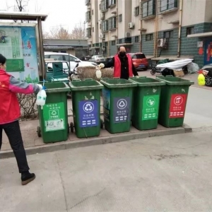 �Ͳ����ŵ����ϵ�Ա����ģ����ͷ����