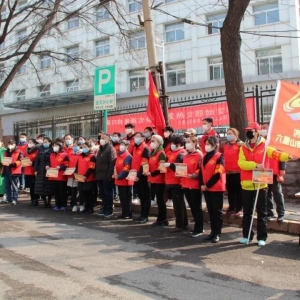 �����и�������������ս���ߡ�һ�������׷澫��