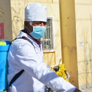 �½������������һ�����������ݵ�Ա�͸���Ŭ˹�Ƚ��¼�