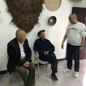 �Ĵ��ɶ���׽�������֡��ϵ�Ա�����ң��ϵ�Ա���������ǰͷ