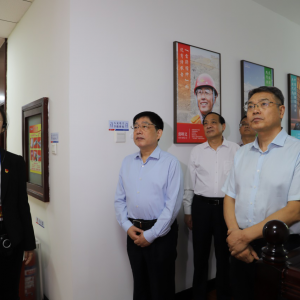 ��Ӣ�ܵ��������ϸɲ�����ĵ���