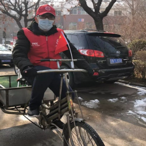 ս���ߡ���ȱϯ ���ݲ���ɫ �����������������׵�ֵ�����԰�������ݵ�Ա������