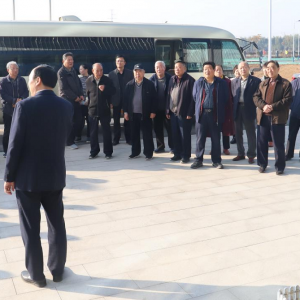 ɽ��΢ɽ��ί�ϸɲ��ֿ�չ��ף������ϵ�л