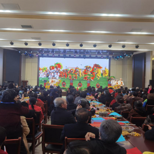 �����γ����ϸɲ�����֯��չӭ��������