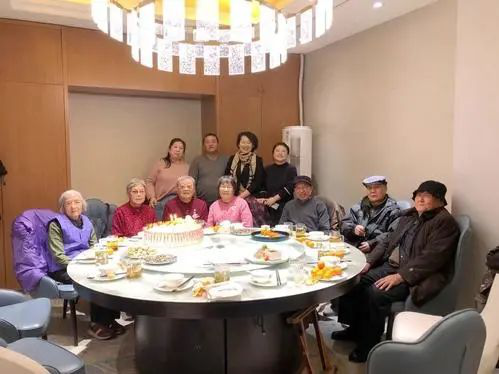 中科院兰州分院举办退休人员集体生日活动