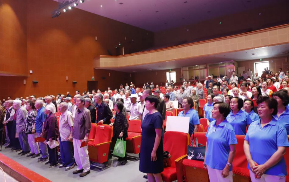 兰州交通大学离退休教职工庆祝建党100周年