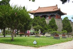 ����ʥ��