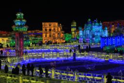 ����������