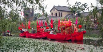 ���˺ӻ��G