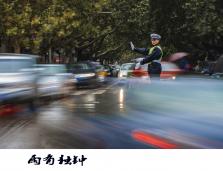 ���ж���