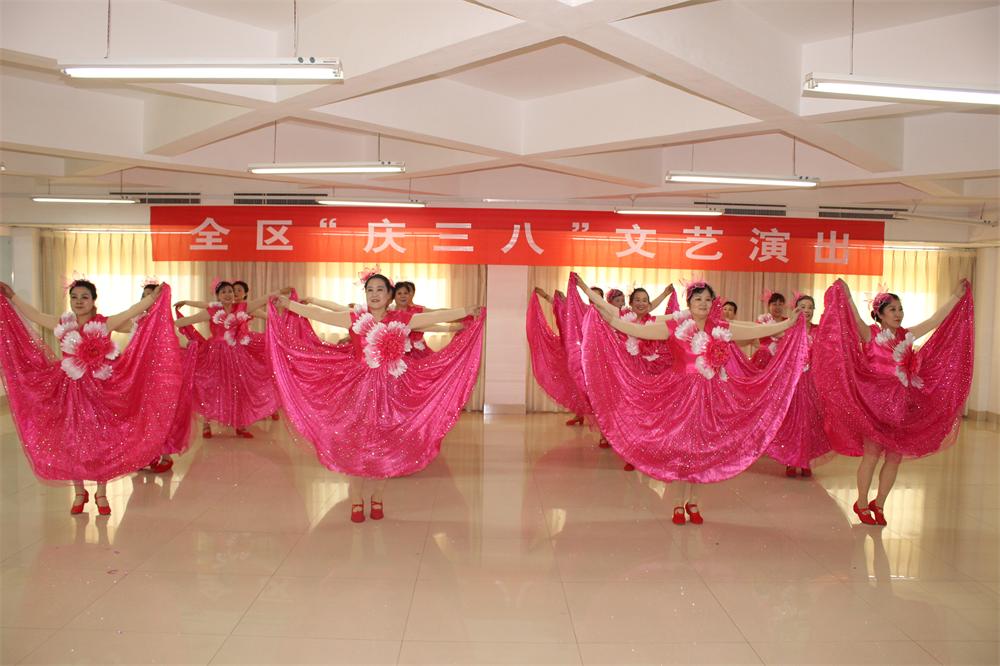 Ƭ 097.jpg